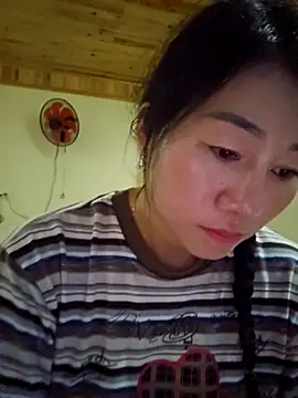 babychill09 online show from 10-05-25, 11:57