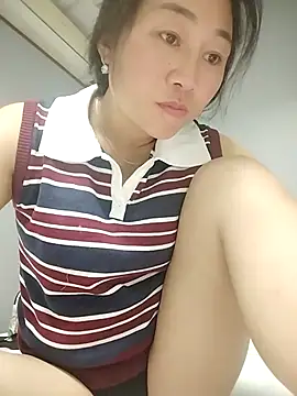 babychill09 online show from 10-10-25, 04:28