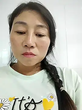 babychill09 online show from 10-15-25, 07:08