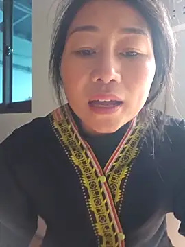 babychill09 online show from 10-23-25, 08:46