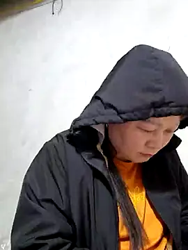 Snapshot of yoowwmr chatting on 11-29-25, 01:58 yoowwmr online show from 11-29-25, 01:58