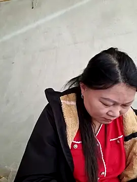 Snapshot of yoowwmr chatting on 12-01-25, 02:49 yoowwmr online show from 12-01-25, 02:49