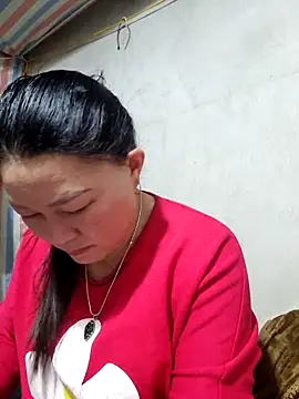 Snapshot of yoowwmr chatting on 12-04-25, 11:52 yoowwmr online show from 12-04-25, 11:52