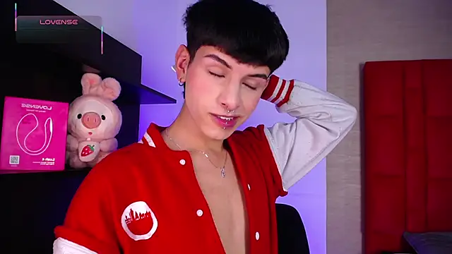 Ezra Storm online show from 01-12-26, 01:33