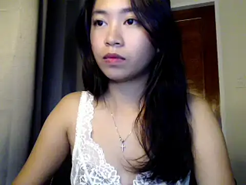 candycrushyyy online show from 09-17-25, 07:04