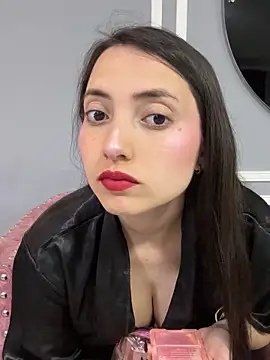 Snapshot of AndieJones_ chatting on 11-10-25, 12:48 AndieJones online show from 11-10-25, 12:48