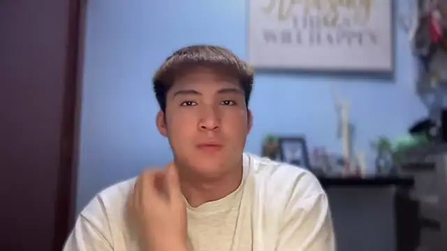 Snapshot of lovely_jay chatting on 09-10-25, 12:21 lovely jay online show from 09-10-25, 12:21