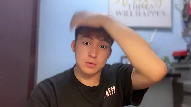 Snapshot of lovely_jay chatting on 10-13-25, 04:56 lovely jay online show from 10-13-25, 04:56