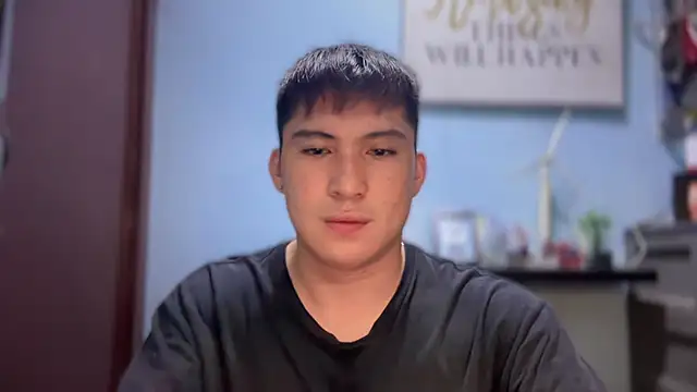 Snapshot of lovely_jay chatting on 11-10-25, 06:23 lovely jay online show from 11-10-25, 06:23