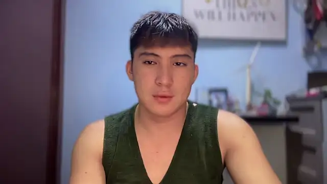 Snapshot of lovely_jay chatting on 11-13-25, 05:56 lovely jay online show from 11-13-25, 05:56