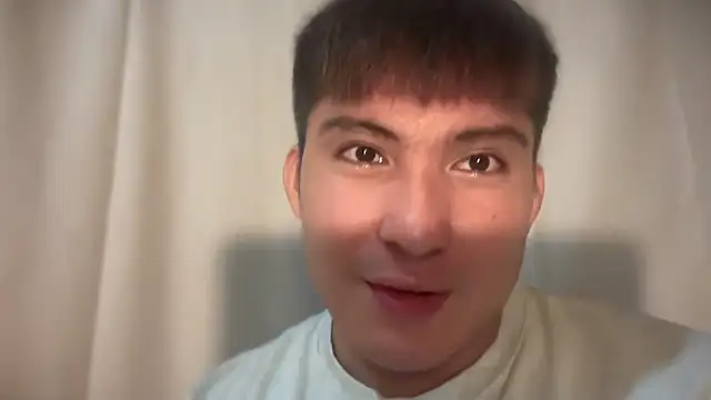 Snapshot of lovely_jay chatting on 11-16-25, 02:33 lovely jay online show from 11-16-25, 02:33