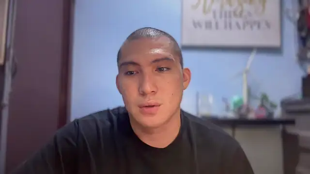 Snapshot of lovely_jay chatting on 11-19-25, 06:57 lovely jay online show from 11-19-25, 06:57