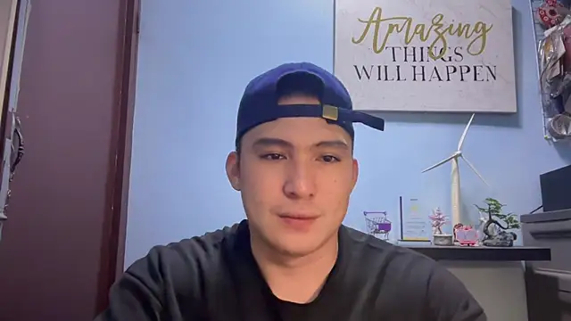 Snapshot of lovely_jay chatting on 12-19-25, 12:39 lovely jay online show from 12-19-25, 12:39