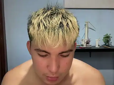 lovely jay online show from 05-06-26, 04:56