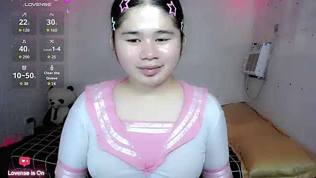 Snapshot of skinnygirl_69 chatting on 06-06-26, 03:55 skinnygirl 69 online show from 06-06-26, 03:55