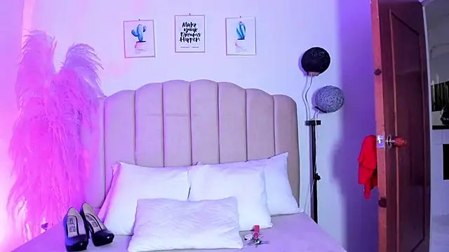 Snapshot of _aithanaa_ chatting on 01-12-26, 07:19 aithanaa online show from 01-12-26, 07:19