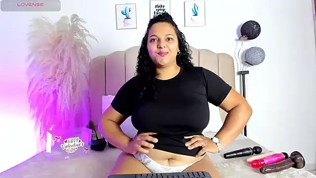 Snapshot of _aithanaa_ chatting on 02-15-26, 04:25 aithanaa online show from 02-15-26, 04:25