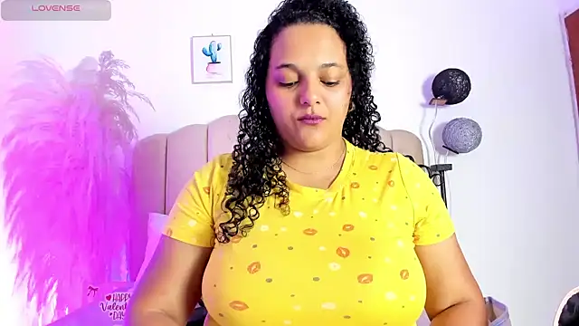 Snapshot of _aithanaa_ chatting on 02-18-26, 06:48 aithanaa online show from 02-18-26, 06:48