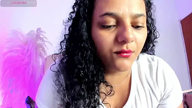 Snapshot of _aithanaa_ chatting on 02-20-26, 06:08 aithanaa online show from 02-20-26, 06:08