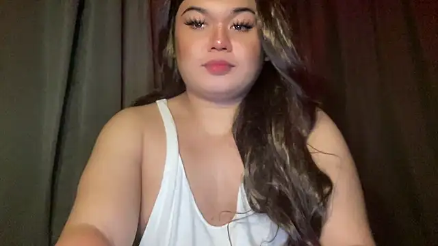 Snapshot of RedHead_Thalia chatting on 02-10-26, 06:56 RedHead Thalia online show from 02-10-26, 06:56