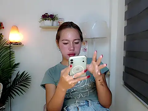 kimbratx online show from 04-11-26, 11:09