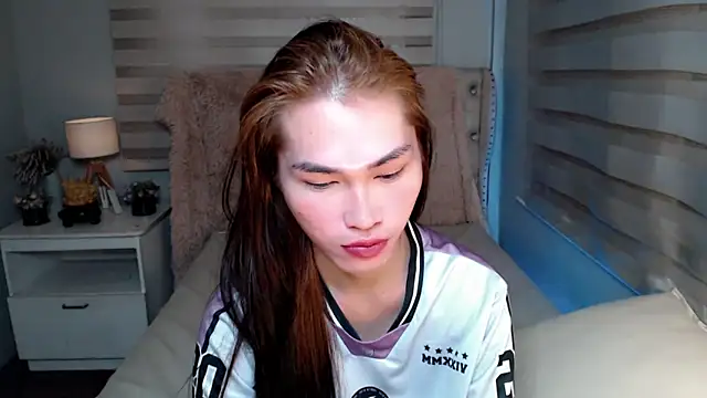 Snapshot of lovelychanel69xx chatting on 10-17-25, 10:56 lovelychanel69xx online show from 10-17-25, 10:56