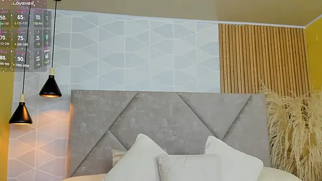 Jade Whisper online show from 09-10-25, 01:27