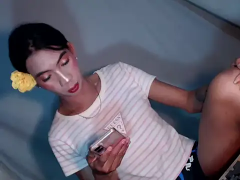 Snapshot of xyourdreamtrans chatting on 01-16-26, 11:53 xyourdreamtrans online show from 01-16-26, 11:53