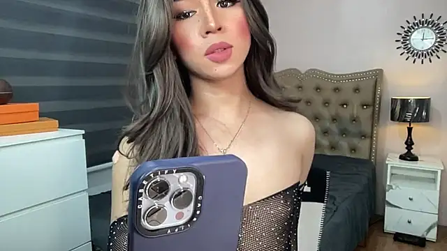 solana imani online show from 09-22-25, 03:14