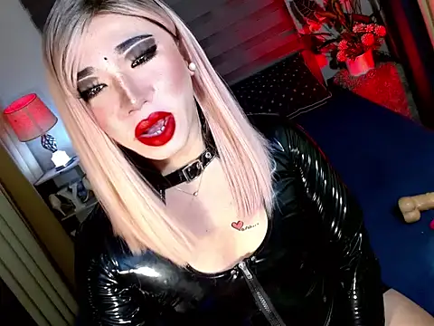 Snapshot of yan2xcumsalotxx chatting on 10-17-25, 02:04 yan2xcumsalotxx online show from 10-17-25, 02:04