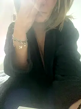 Veryvery30 online show from 12-22-25, 08:11