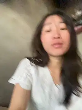 Snapshot of oneyou_400 chatting on 11-30-25, 07:23 oneyou 400 online show from 11-30-25, 07:23