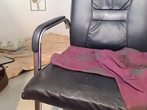 liannexfuckdoll online show from 10-04-25, 01:25