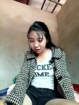 emaame68 online show from 10-24-25, 02:41