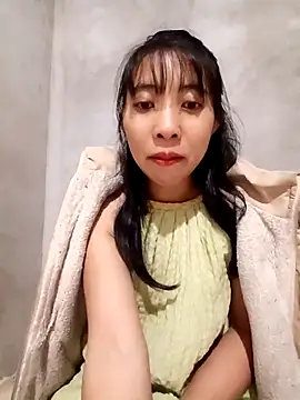 emaame68 online show from 10-28-25, 03:25