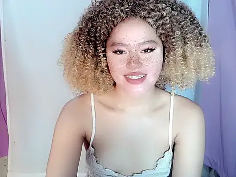 Snapshot of Kathyfied chatting on 11-12-25, 12:33 Kathyfied online show from 11-12-25, 12:33