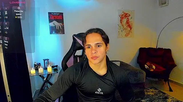 Maximiliano scoott   online show from 12-20-25, 08:27