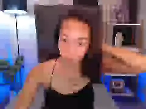 Snapshot of Sweet_kittyxx chatting on 11-03-25, 07:53 Sweet kittyxx online show from 11-03-25, 07:53