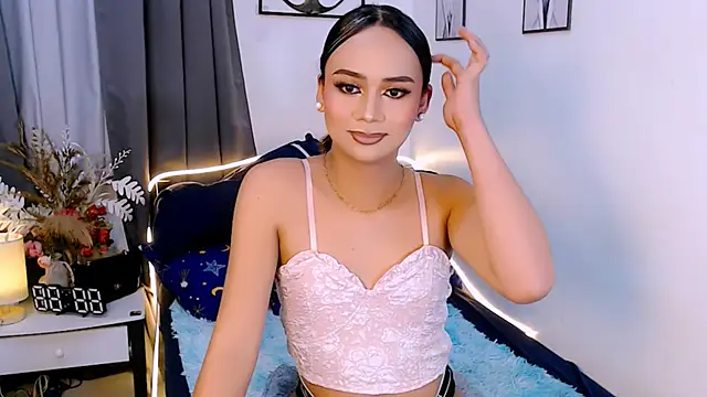 Snapshot of Zialustts chatting on 11-09-25, 08:34 Zialustts online show from 11-09-25, 08:34