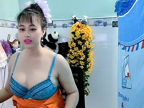 Snapshot of emgaixinhngoan chatting on 09-22-25, 03:41 emgaixinhngoan online show from 09-22-25, 03:41