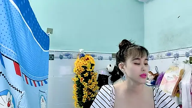 Snapshot of emgaixinhngoan chatting on 09-30-25, 03:39 emgaixinhngoan online show from 09-30-25, 03:39