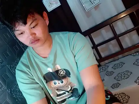 Reynelcock online show from 09-15-25, 03:34