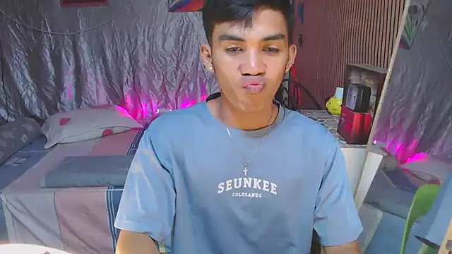 Snapshot of urhot_chany chatting on 11-20-25, 04:51 urhot chany online show from 11-20-25, 04:51