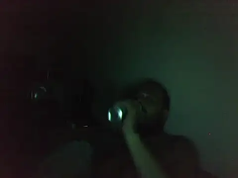 Snapshot of Negovotoo chatting on 09-15-25, 05:35 Negovotoo online show from 09-15-25, 05:35