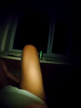 Snapshot of Negovotoo chatting on 09-27-25, 06:24 Negovotoo online show from 09-27-25, 06:24