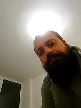 Snapshot of Negovotoo chatting on 10-04-25, 06:39 Negovotoo online show from 10-04-25, 06:39