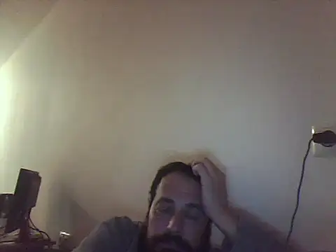 Snapshot of Negovotoo chatting on 10-15-25, 07:03 Negovotoo online show from 10-15-25, 07:03