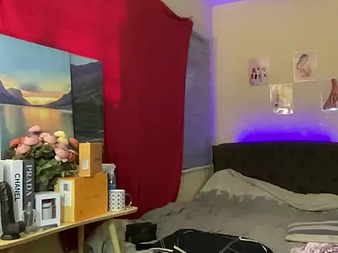 CassieXMarga online show from 10-15-25, 04:23