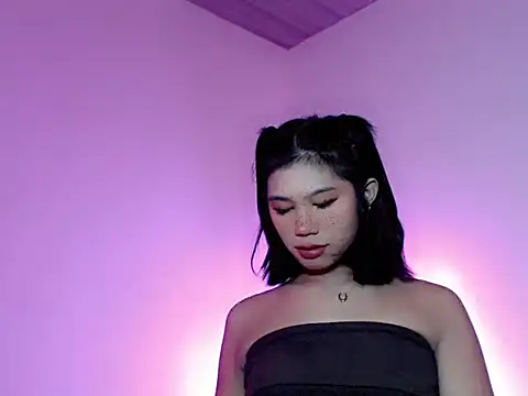 Maxine Sucks online show from 10-02-25, 12:01