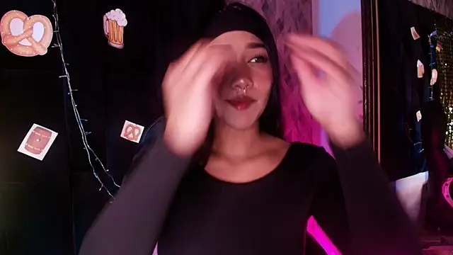 wensheng  online show from 09-15-25, 07:14